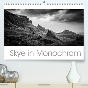 Skye in Monochrom (Premium, hochwertiger DIN A2 Wandkalender 2022, Kunstdruck in Hochglanz) von Mulder / Corsa Media,  Michiel