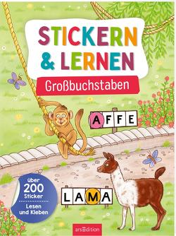 Stickern & Lernen – Großbuchstaben von Schmiedeskamp,  Katja