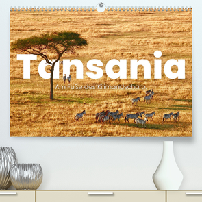 Tansania – Am Fuße des Kilimandscharo. (Premium, hochwertiger DIN A2 Wandkalender 2023, Kunstdruck in Hochglanz) von SF