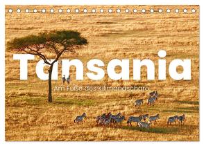 Tansania – Am Fuße des Kilimandscharo. (Tischkalender 2024 DIN A5 quer), CALVENDO Monatskalender von SF,  SF