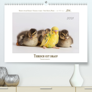 Tierisch gut drauf – Tierfreundschaften (Premium, hochwertiger DIN A2 Wandkalender 2021, Kunstdruck in Hochglanz) von Wrede,  Martina