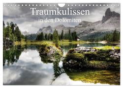 Traumkulissen in den Dolomiten (Wandkalender 2024 DIN A4 quer), CALVENDO Monatskalender von - Uwe Vahle,  Kordula