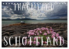 Traumland Schottland (Tischkalender 2024 DIN A5 quer), CALVENDO Monatskalender von Cross,  Martina