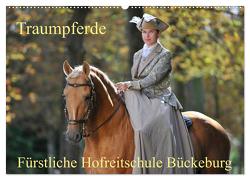 Traumpferde – Fürstliche Hofreitschule Bückeburg (Wandkalender 2024 DIN A2 quer), CALVENDO Monatskalender von Starick,  Sigrid