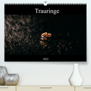 Trauringe (Premium, hochwertiger DIN A2 Wandkalender 2022, Kunstdruck in Hochglanz) von & Alex,  Vicky