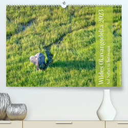 Wildes Okavangodelta (Premium, hochwertiger DIN A2 Wandkalender 2023, Kunstdruck in Hochglanz) von Trüssel,  Silvia