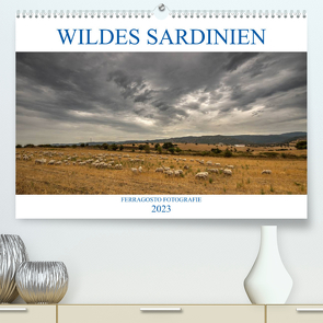 Wildes Sardinien 2023 (Premium, hochwertiger DIN A2 Wandkalender 2023, Kunstdruck in Hochglanz) von Fotografie,  ferragosto